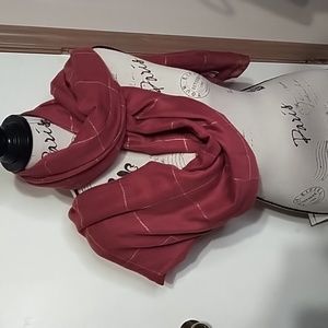 Studio brand ladies mauve/rust scarf